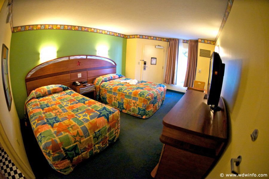 All-Star-Movies-Room-013