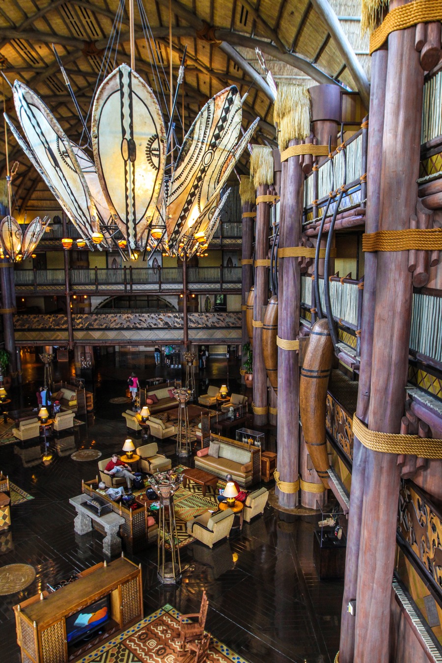 Animal-kingdom-lodge-lobby-15