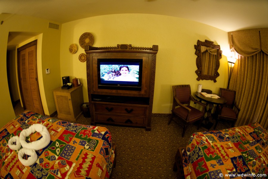 Animal-Kingdom-Lodge-Room-027