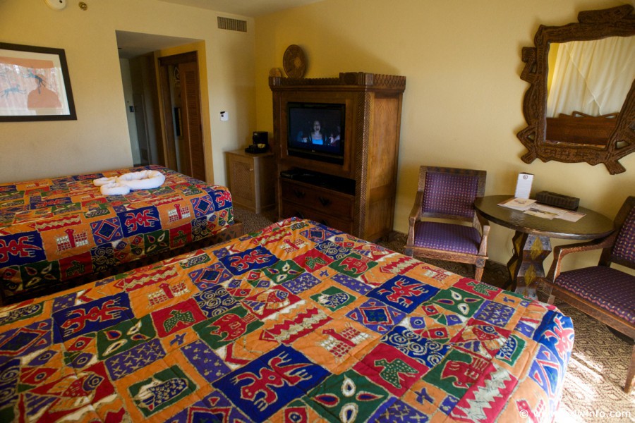 Animal-Kingdom-Lodge-Room-057