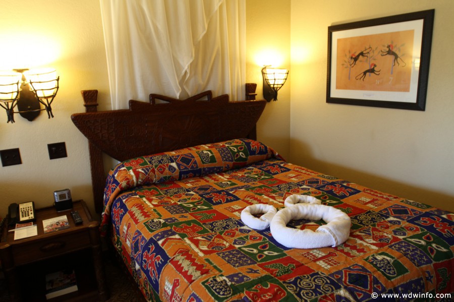 Animal-Kingdom-Lodge-Room-059