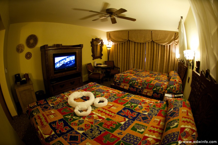 Animal-Kingdom-Lodge-Room-060