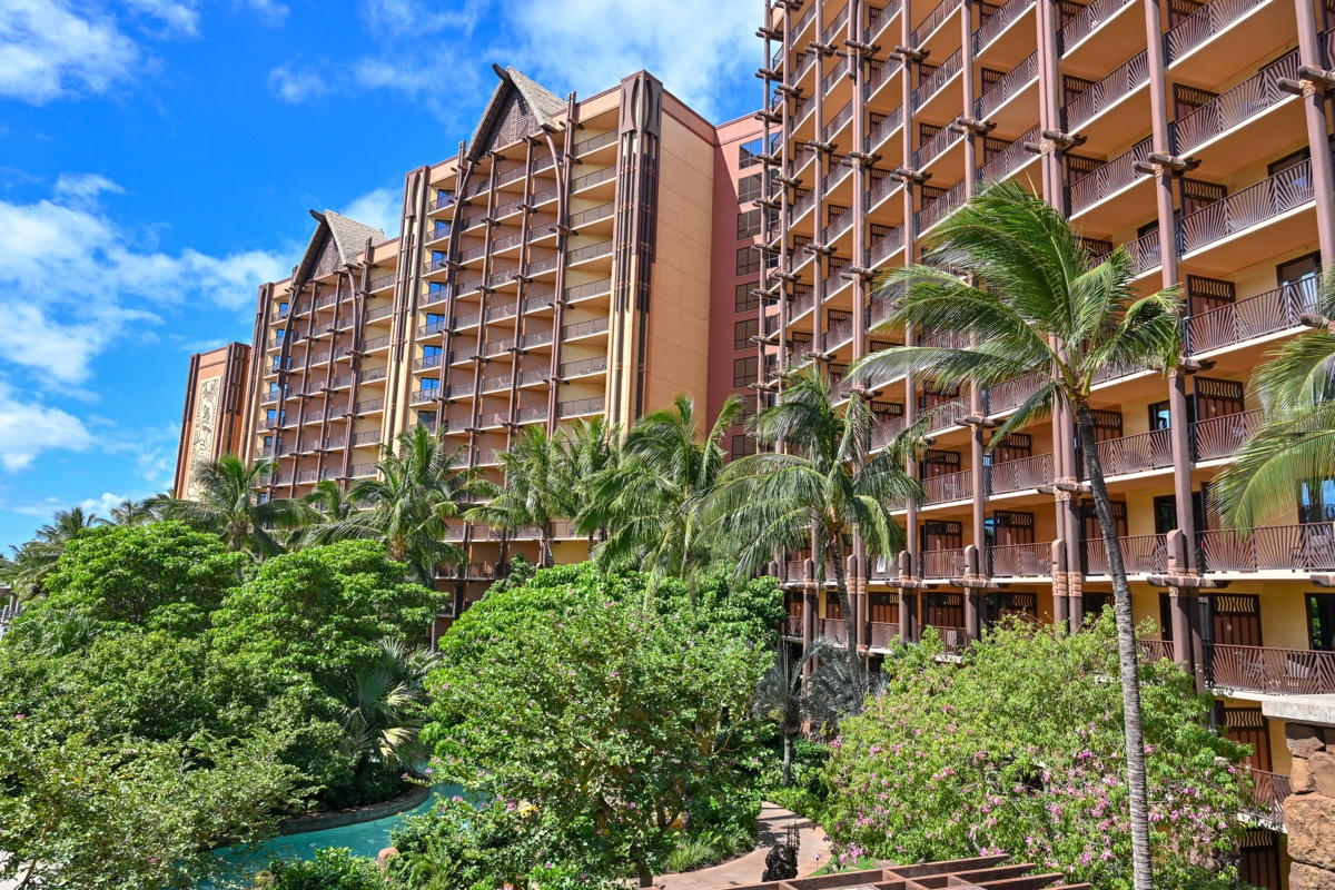 Aulani-Resort-021
