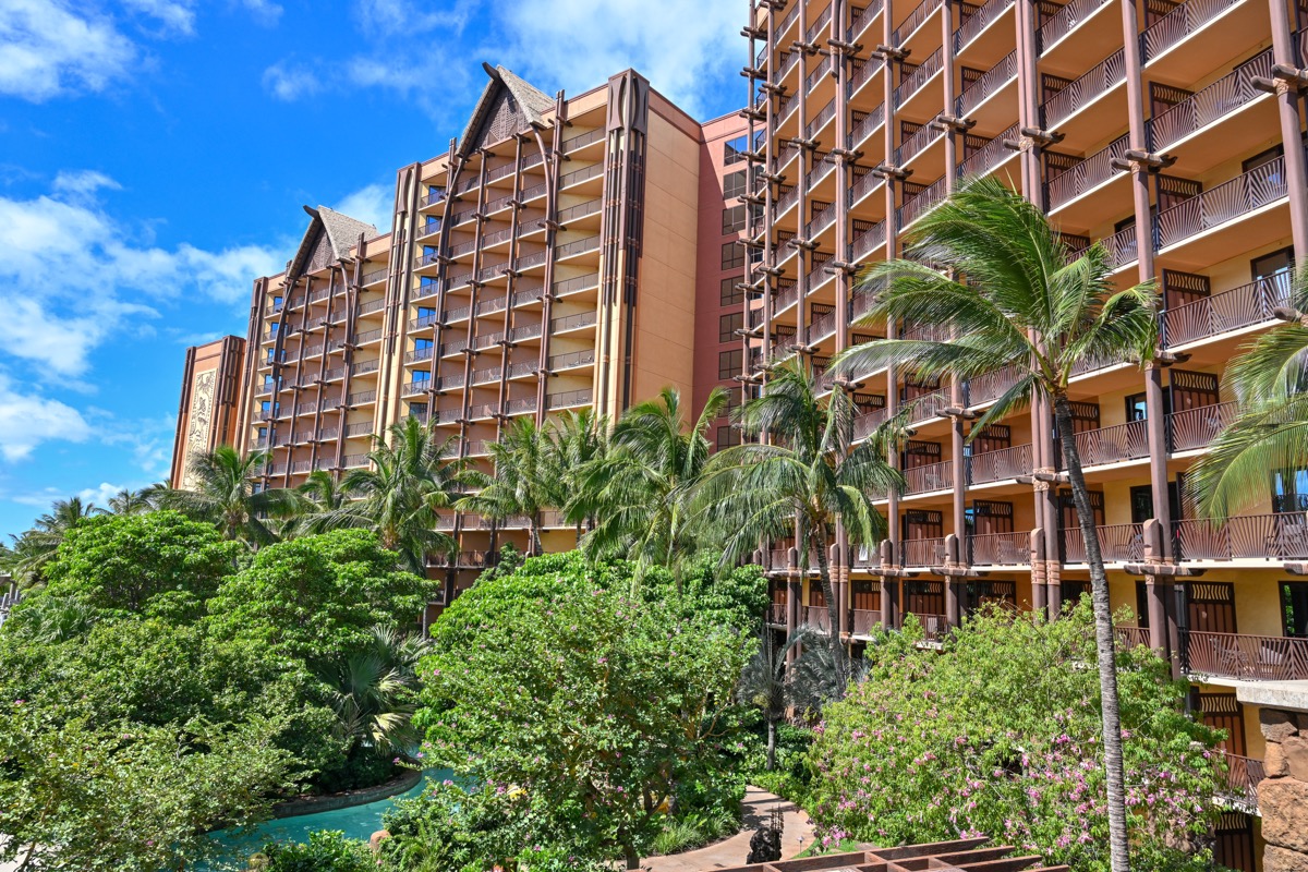 Aulani-Resort-021