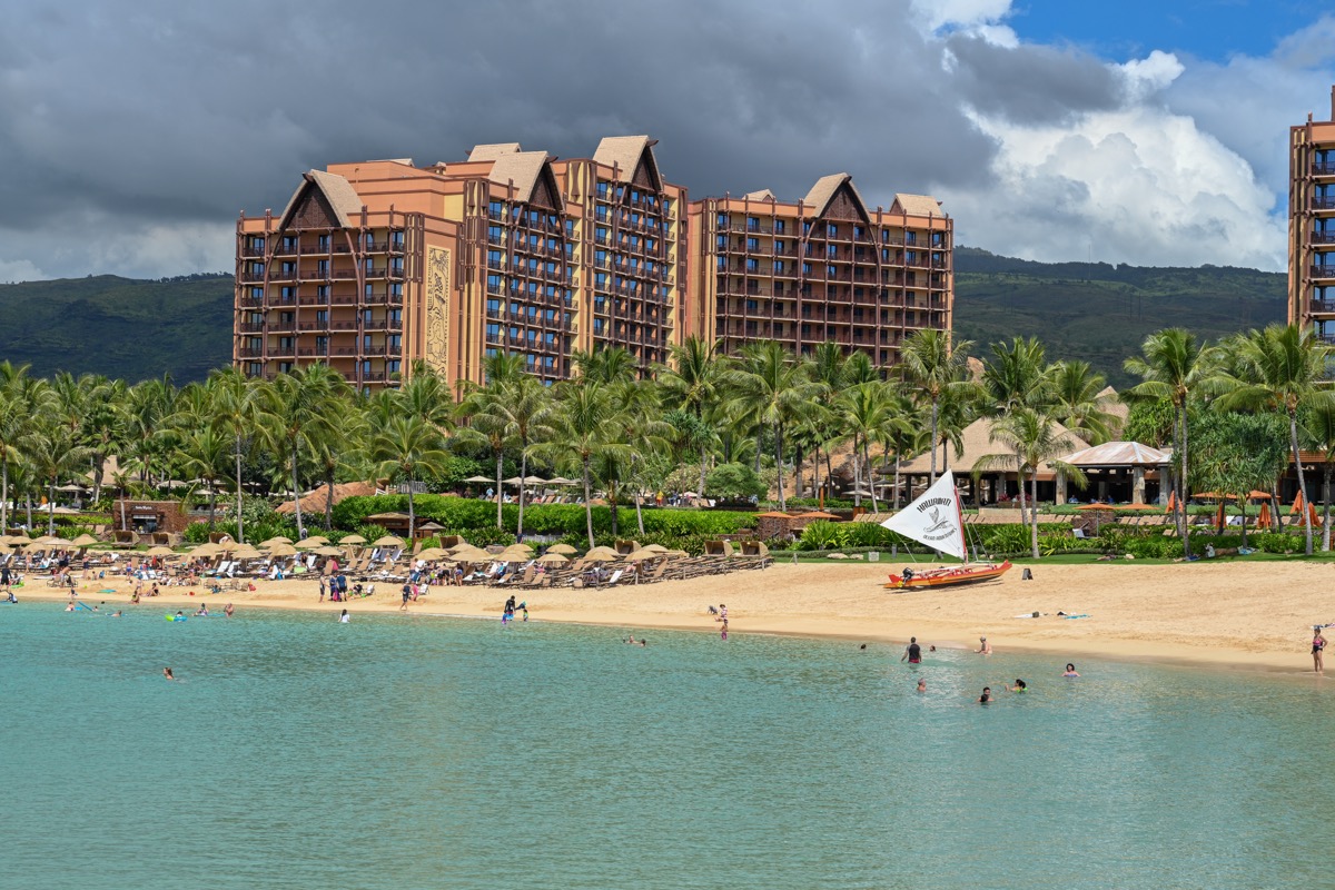 Aulani-Resort-026