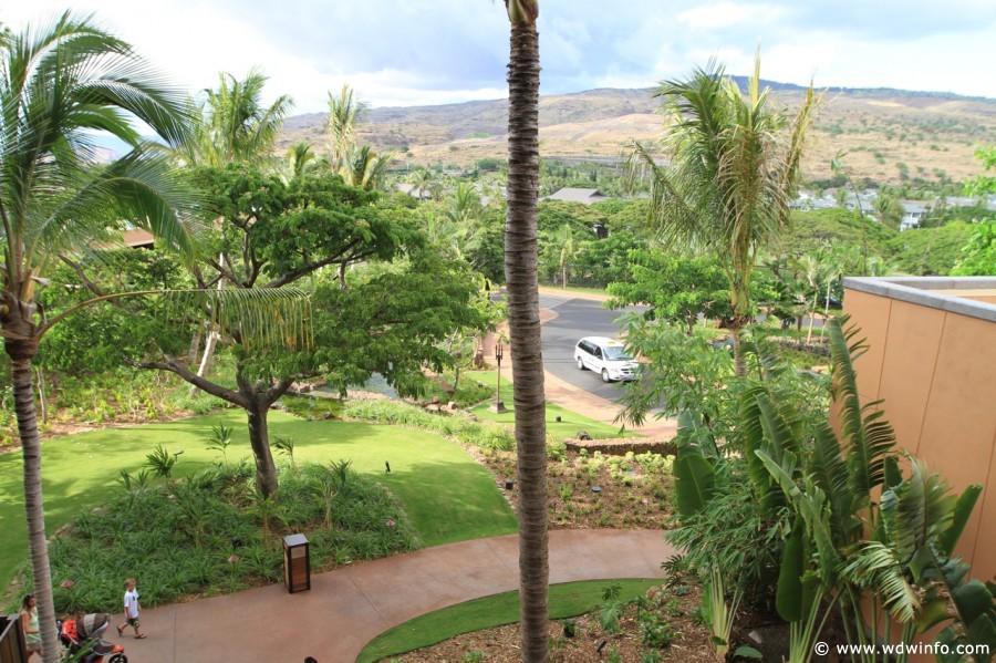 Aulani-Standard-View-Room-60