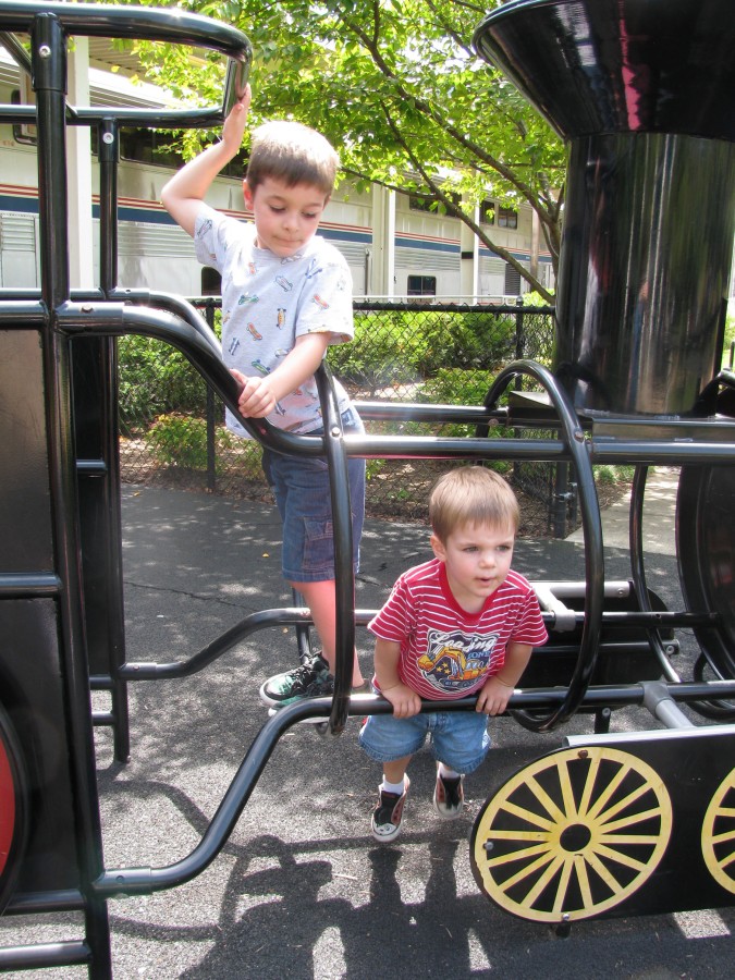 Auto_Train028
