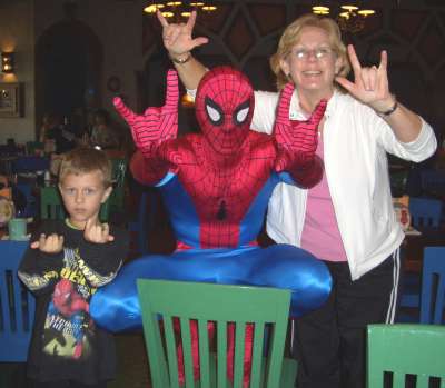 B_fast_at_Confisco_s_w_Spidey