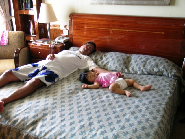 Babysitting DCL sept 03