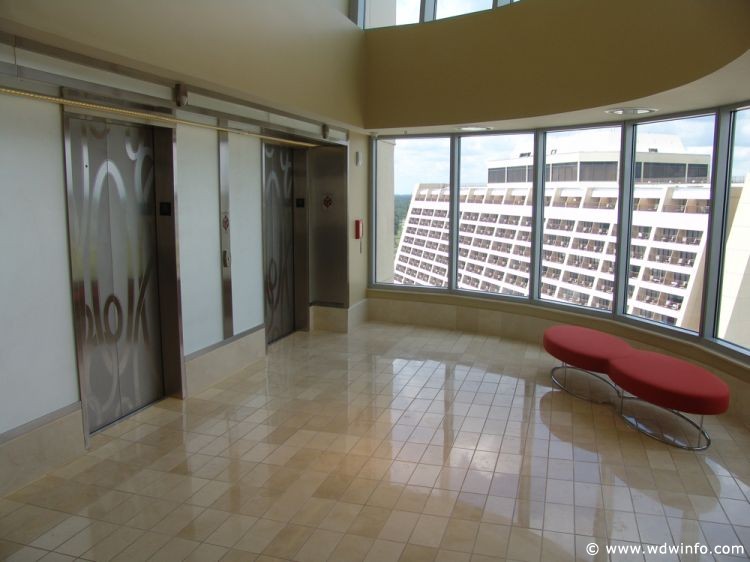 Bay_Lake_Tower_095