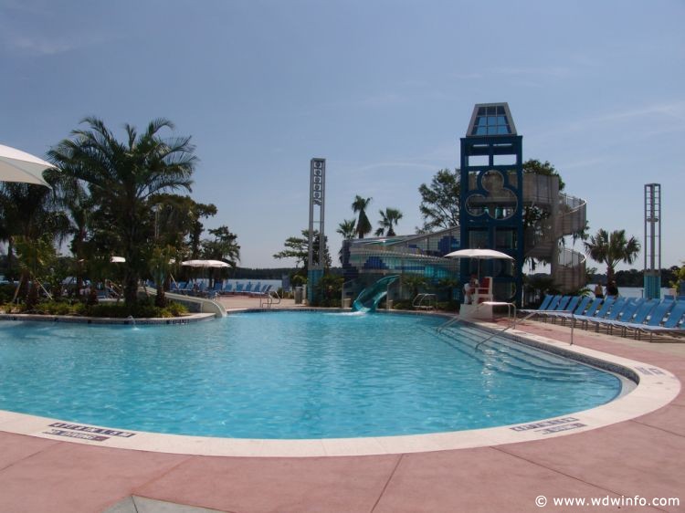 Bay lake tower pool 01 the dis disney discussion forums disboards