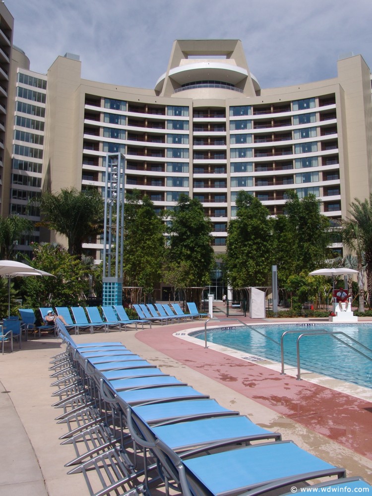 Bay lake tower pool 06 the dis disney discussion forums disboards