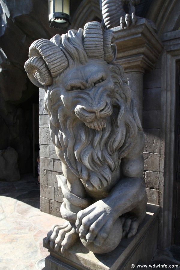 Be-Our-Guest-Restaurant-012b