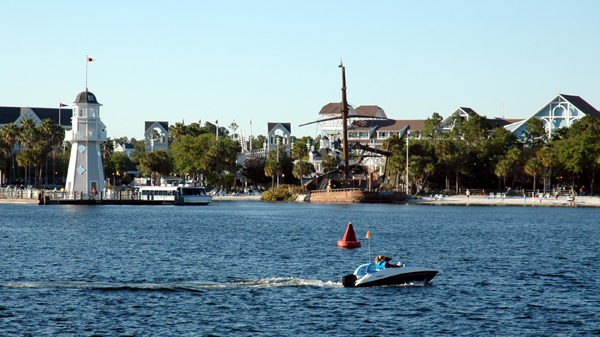 Beach Club and Crescent Lake