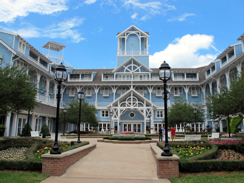 Beach Club Crescent Lake Entrance