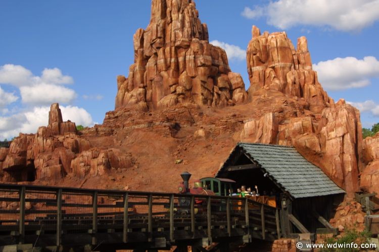 Big_Thunder_Mountain_06