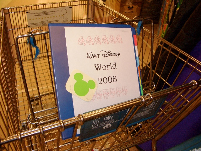 binder goes shopping