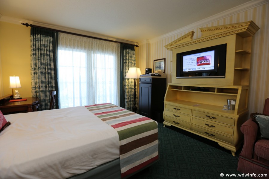 Boardwalk-Inn-Standard-Room-33