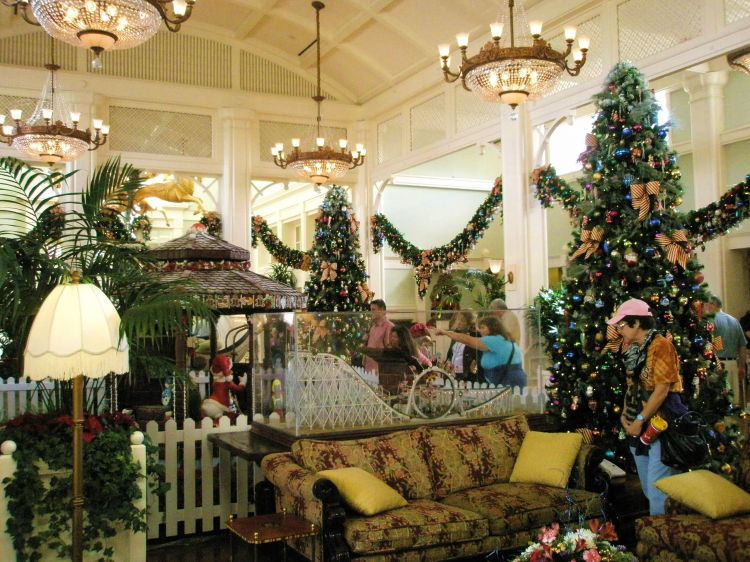 Boardwalk lobby