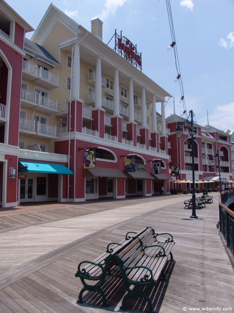 Boarwalk_Resort_109