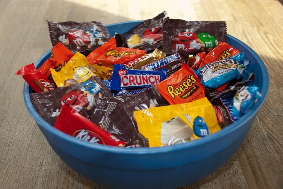 Bowl_of_Halloween_Candy