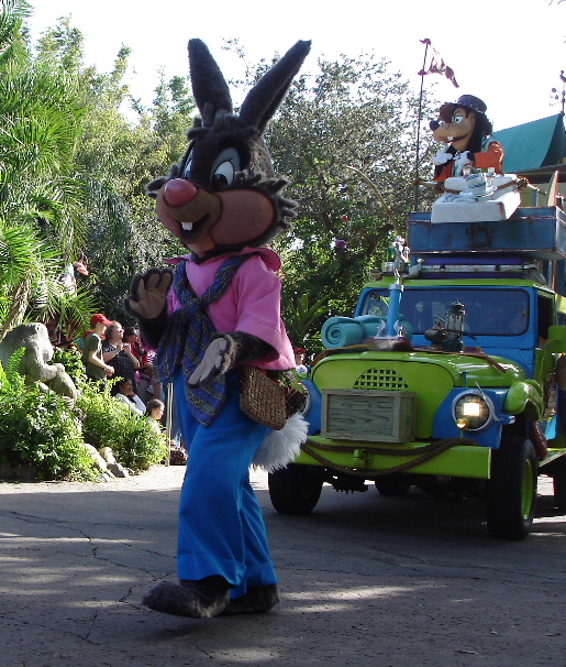 Brer Rabbit & Goofy - Jammin' Jungle Parade