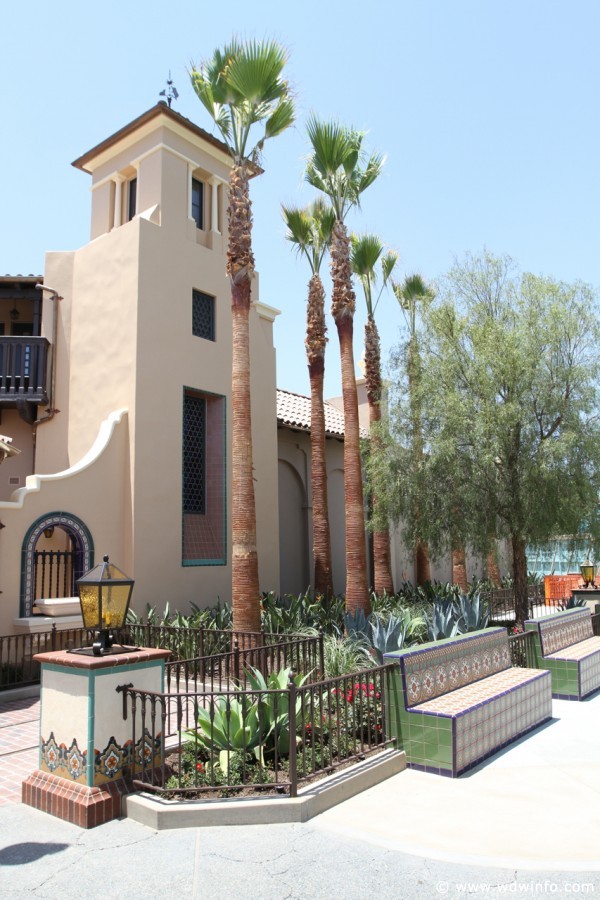 Buena-Vista-Street-017