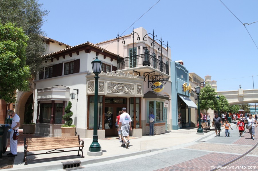 Buena-Vista-Street-072