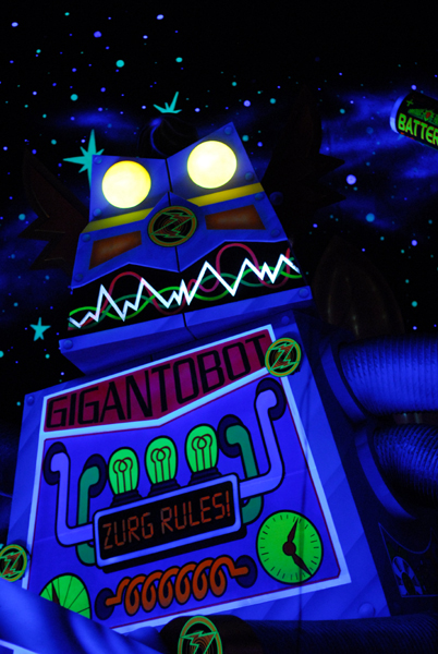 Buzz Lightyear's Spin - Zurg Rules