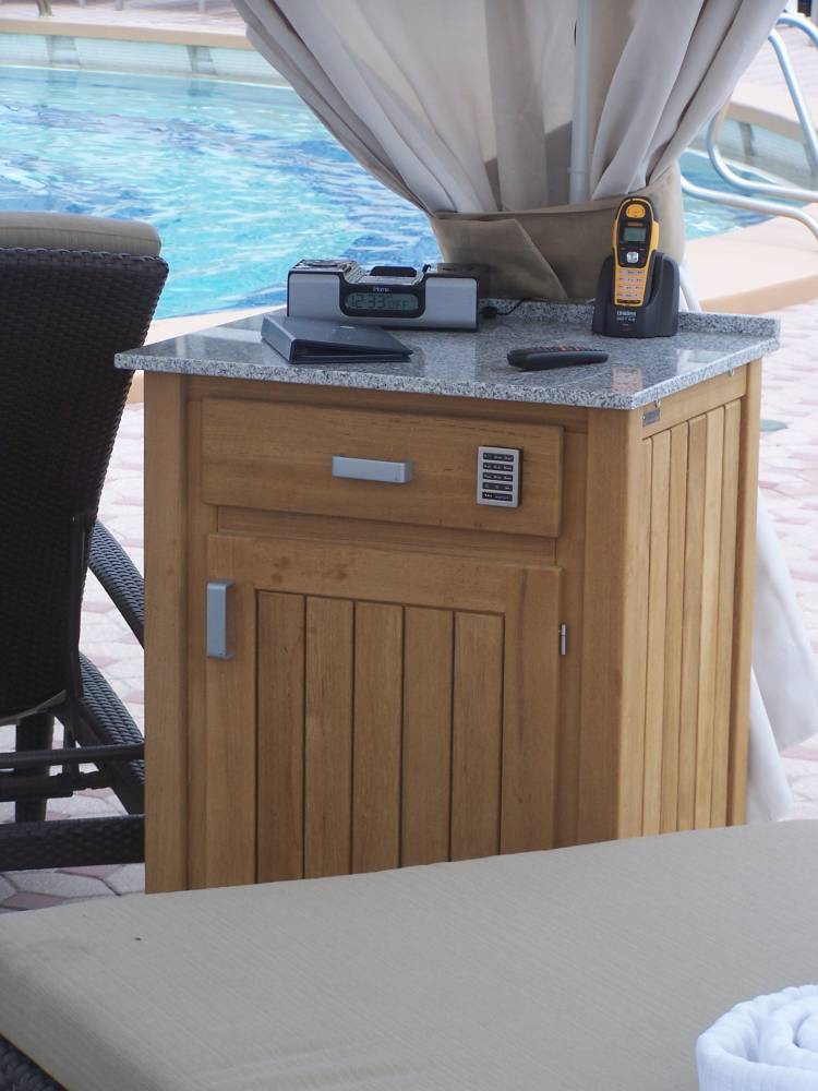 Cabana at the CR