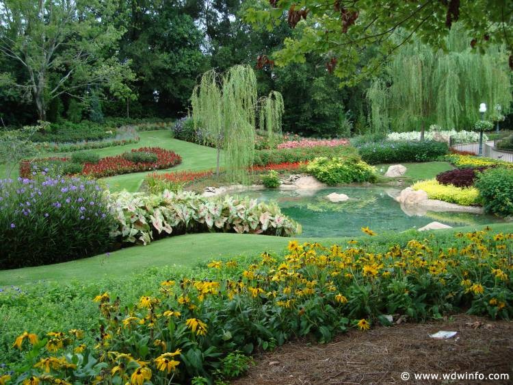 Canada_Epcot_05