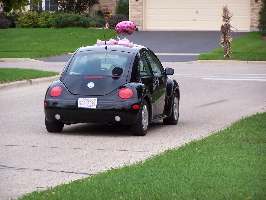 Car_down_street