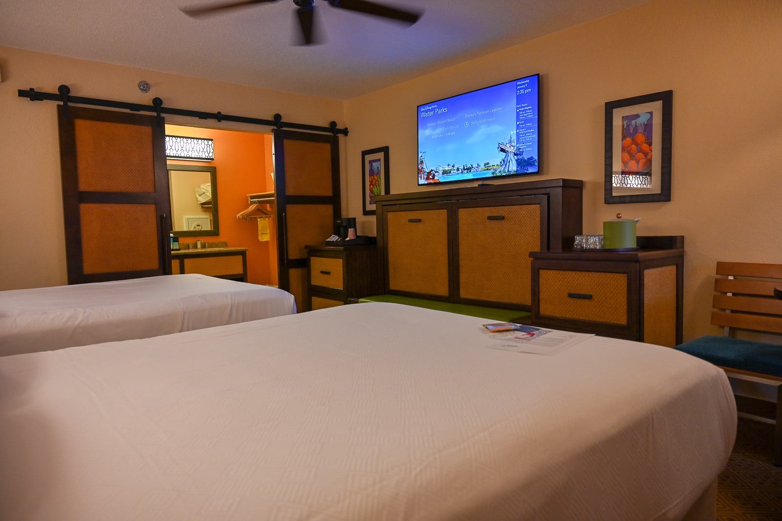 Caribbean-Beach-Room-004