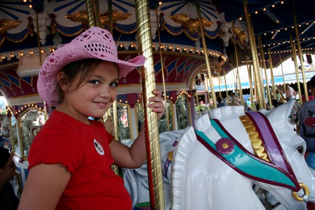 carousel1
