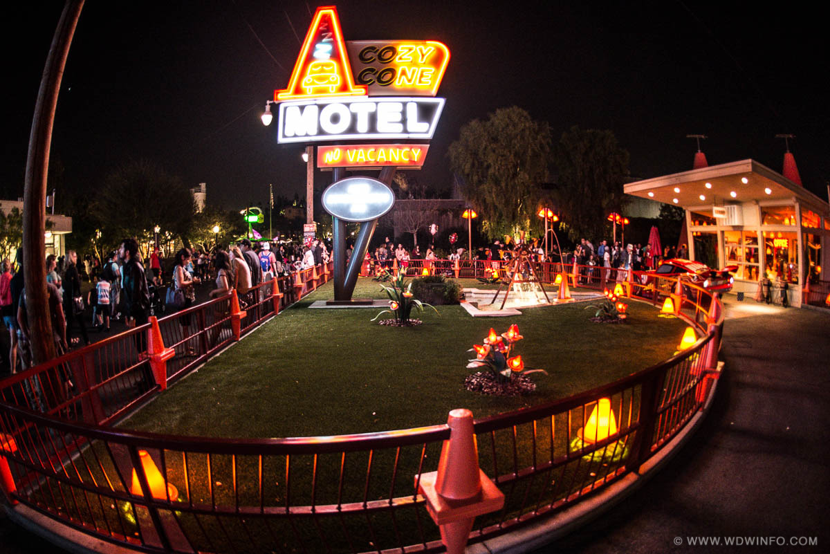 Cars-Land-06