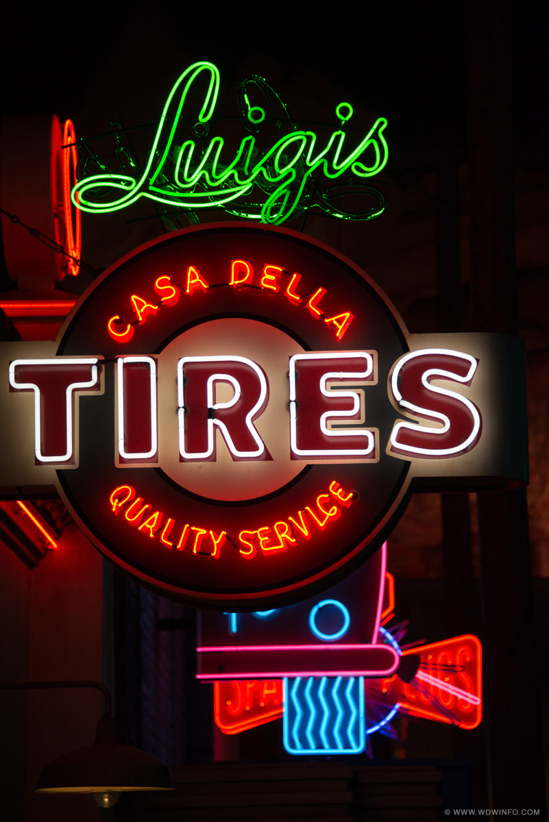 Cars-Land-09