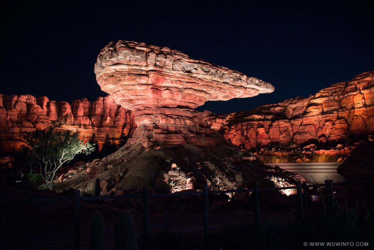 Cars-Land-22