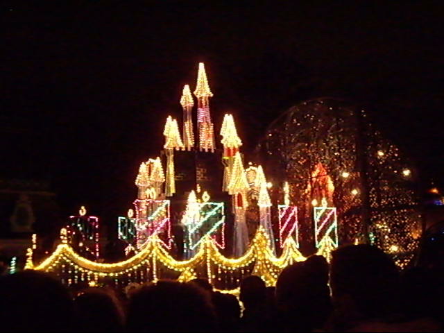 Castle Float - Fantillusion
