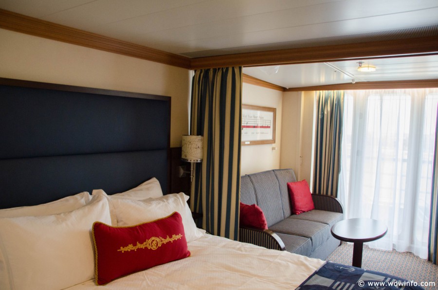 Disney Cruise Line Staterooms Deluxe Oceanview Stateroom