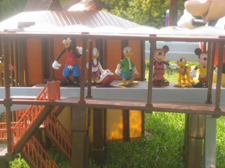 Characters waiting at the poly