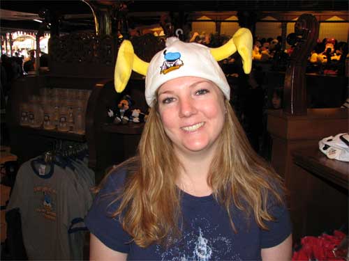 Chas-Funny-Hat-Pic
