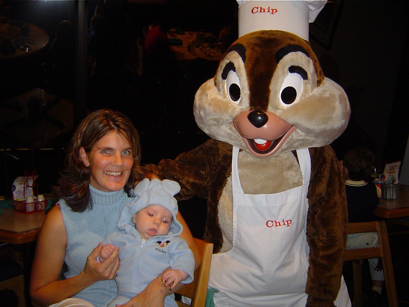 Chef Mickey's12 - 11/2004