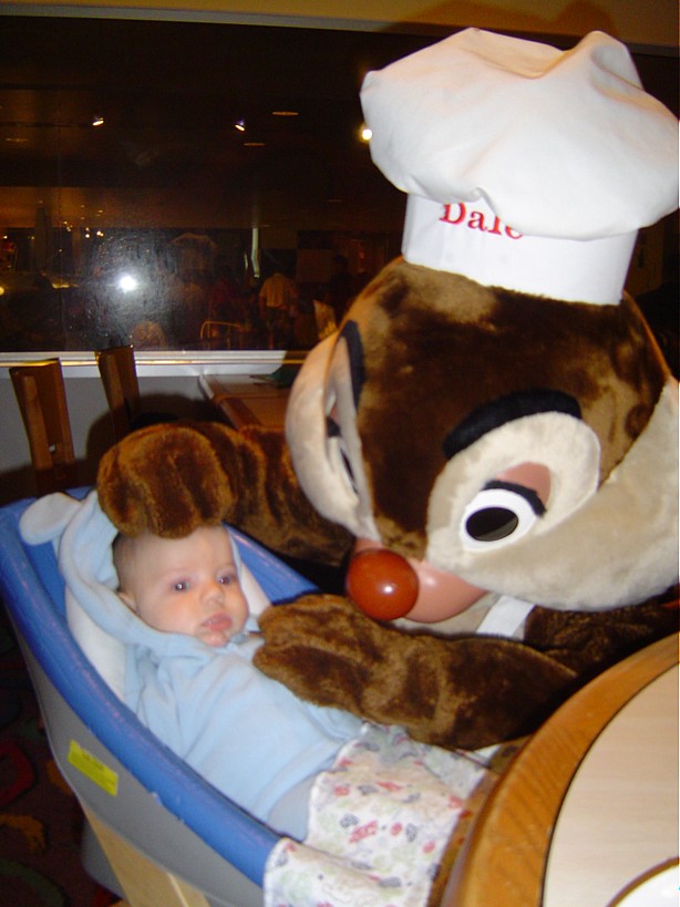 Chef Mickey's2 - 11/2004