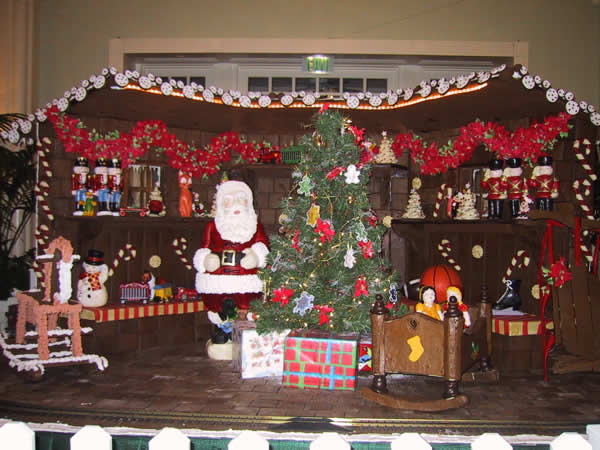 Christmas display at the Boardwalk