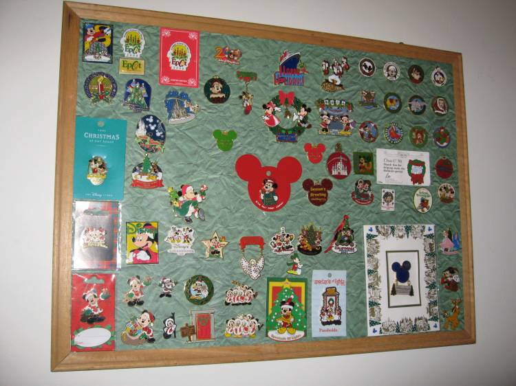 Christmas Pin Board