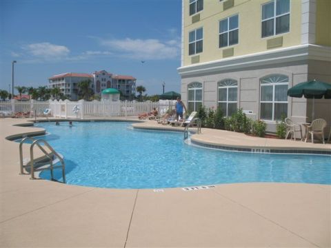 CI&S pool