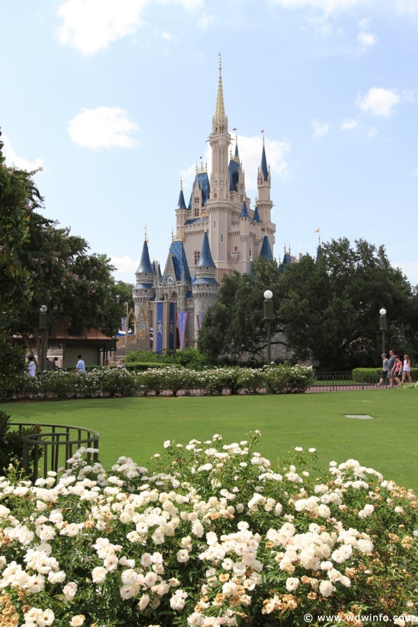 Cinderella-Castle-04