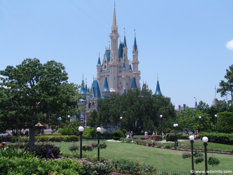 Cinderella-Castle-16