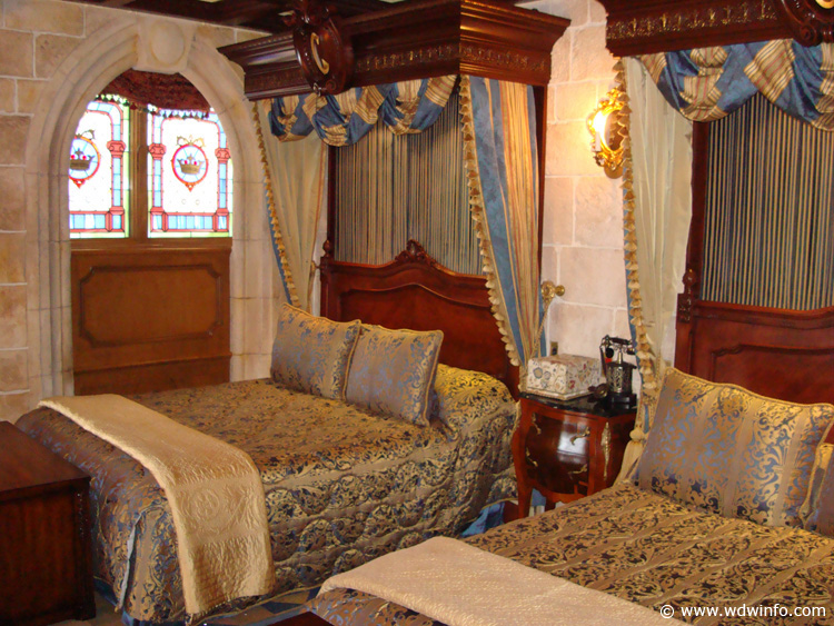 Cinderella-Castle-Suite-11