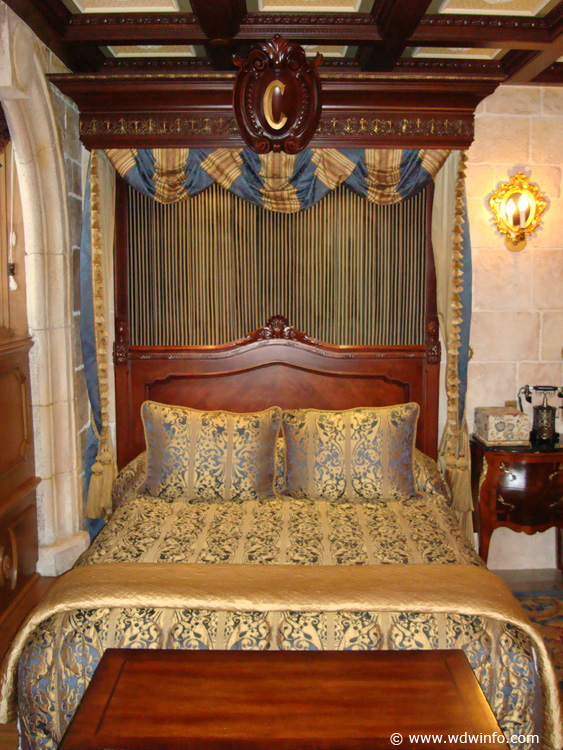 Cinderella-Castle-Suite-13